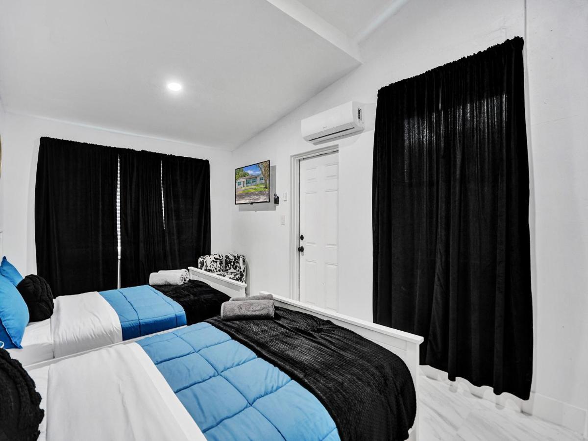 Escape To Miami Retreat Villa Норт Маями Бийч Екстериор снимка