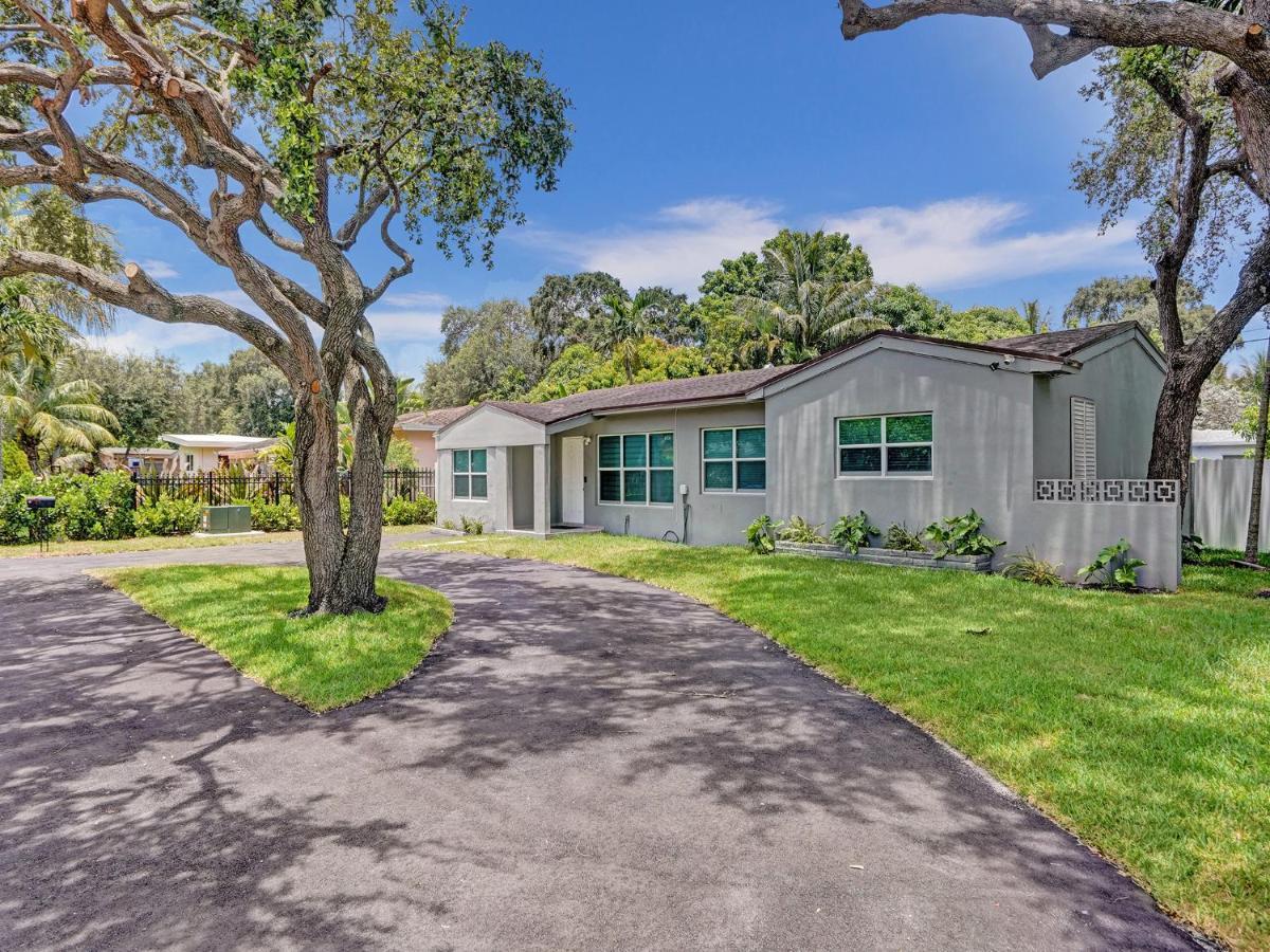 Escape To Miami Retreat Villa Норт Маями Бийч Екстериор снимка