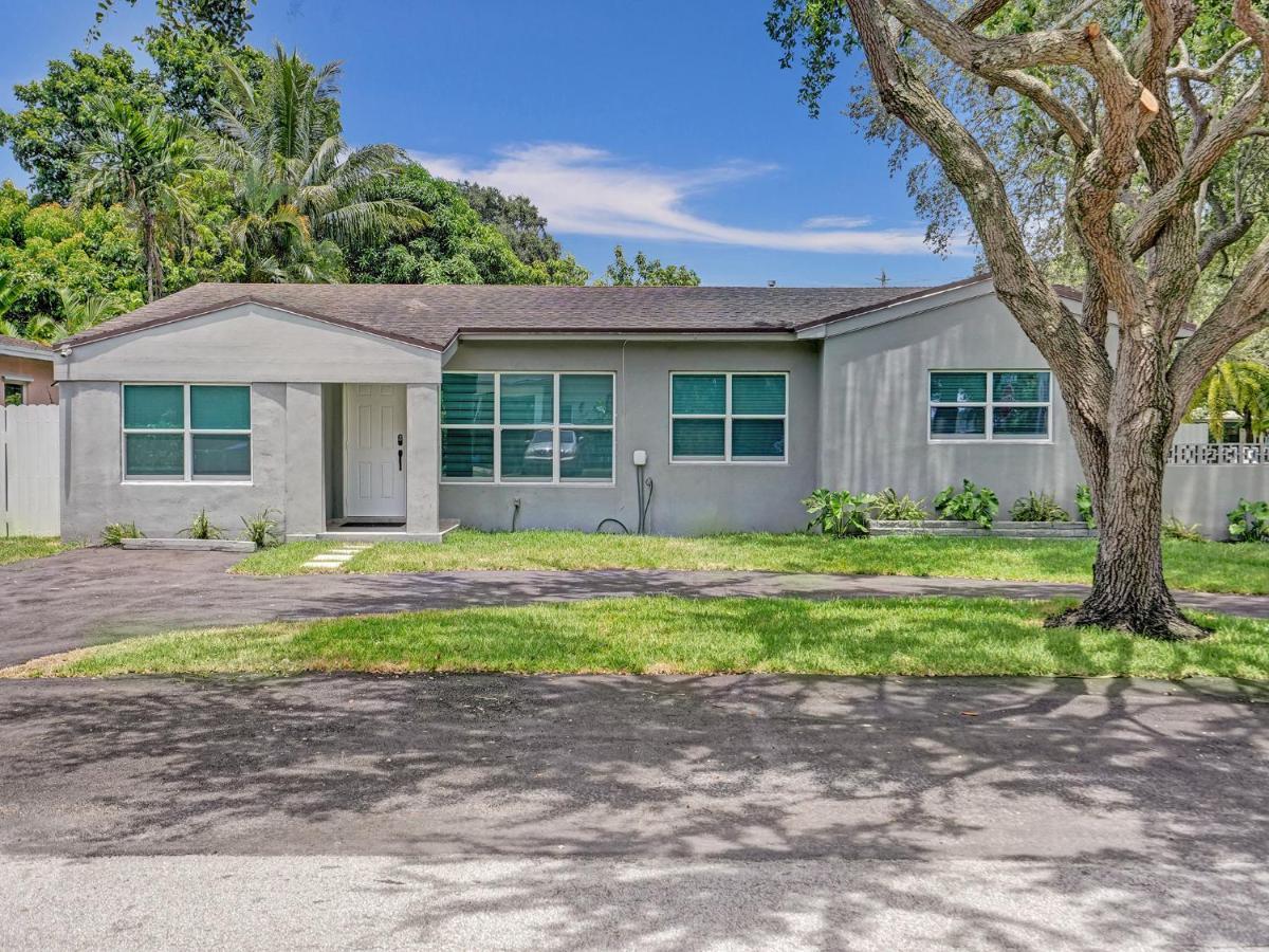 Escape To Miami Retreat Villa Норт Маями Бийч Екстериор снимка
